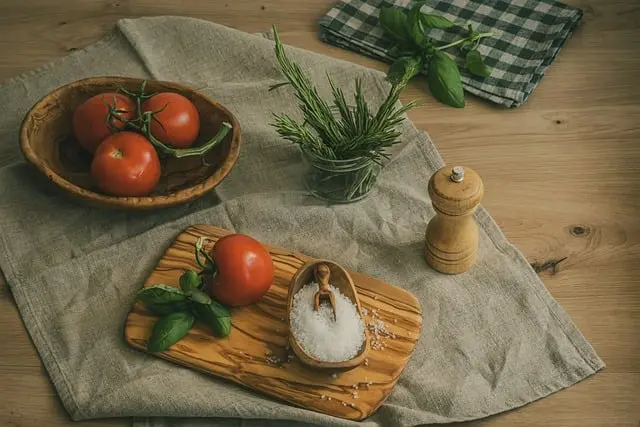 Diferencias entre el gazpacho y el salmorejo: ¿Cuál elegir?