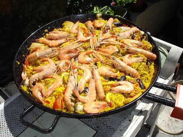 Cómo maridar vinos españoles con queso