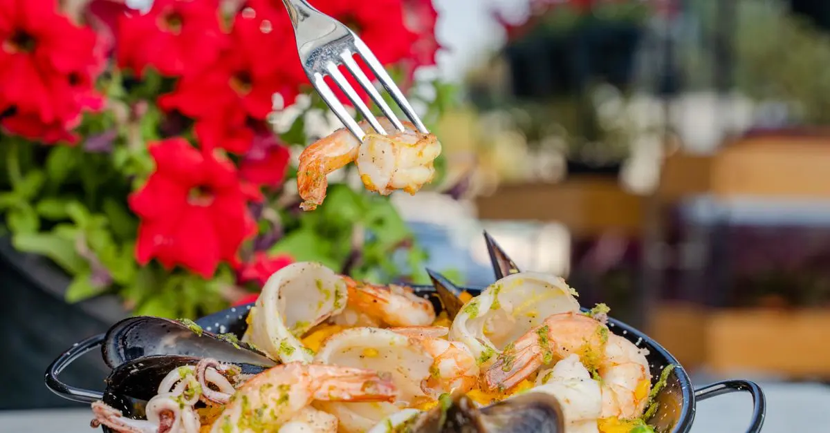 Cómo hacer una deliciosa paella de verduras: Receta y consejos