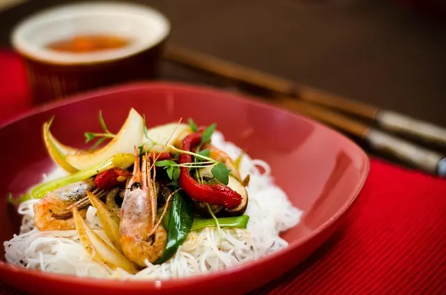 Cómo hacer un delicioso arroz caldoso: Receta y consejos