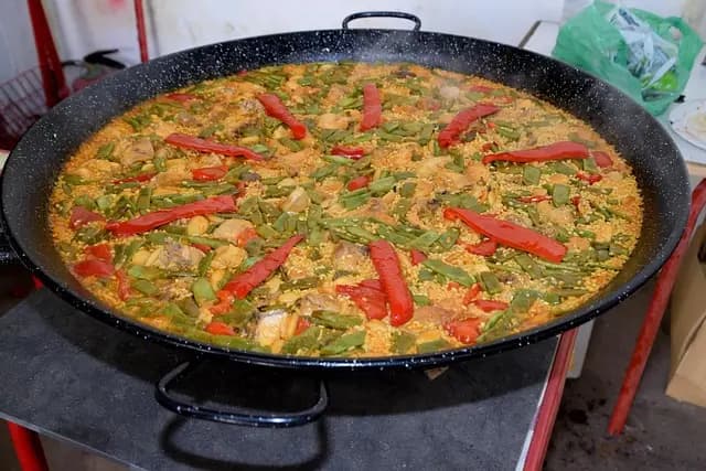 Los secretos para preparar un paella marinera perfecta