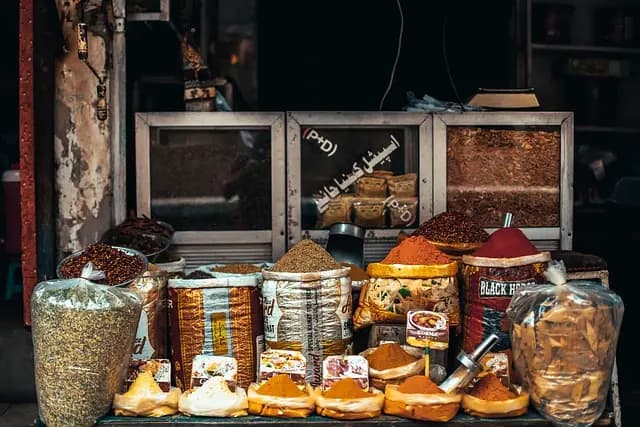 5 ingredientes secretos para mejorar tus platos españoles