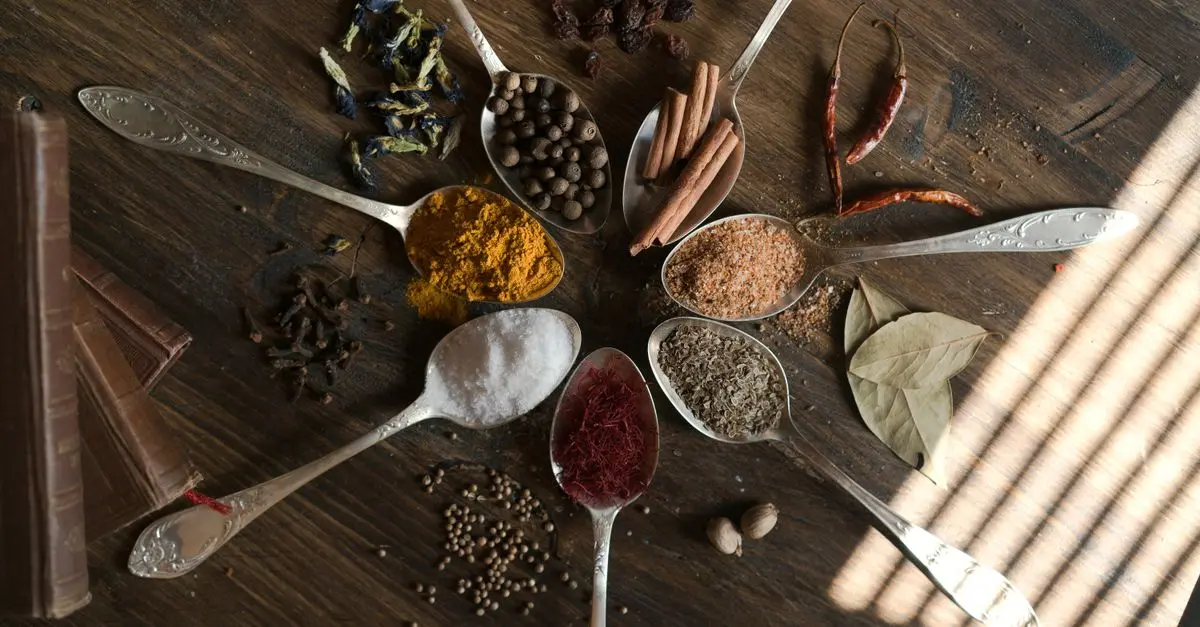 10 Hierbas y Especias Clave en la Cocina Española