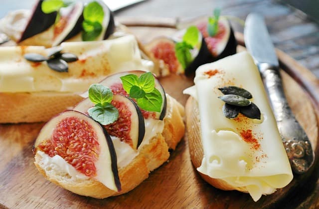 Cómo elegir el mejor queso para tus recetas españolas