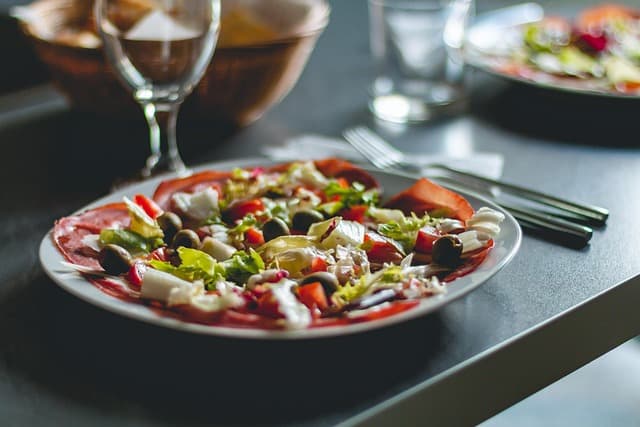Todo lo que necesitas saber sobre el aceite de oliva en la cocina española